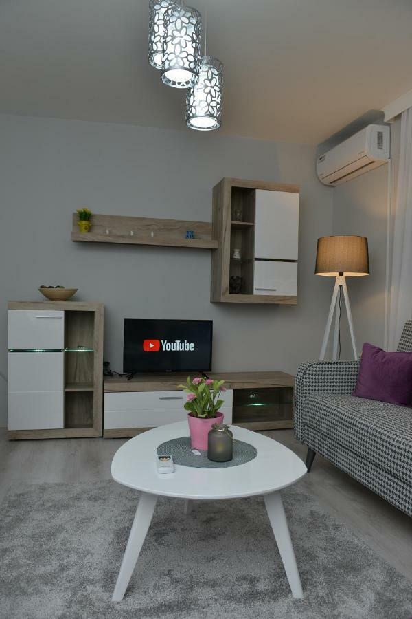 Apartman Filip Apartment Novi Pazar Bagian luar foto