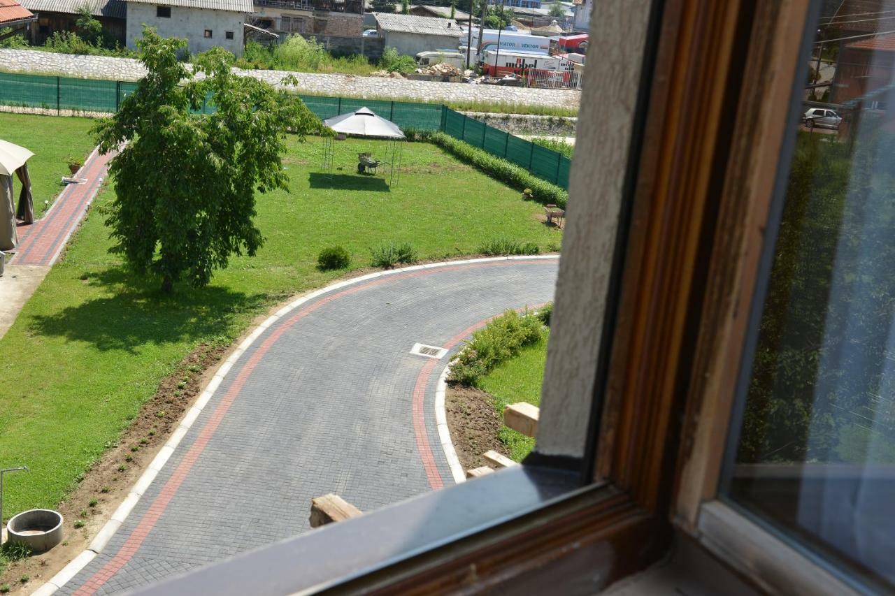 Apartman Filip Novi Pazar Bagian luar foto