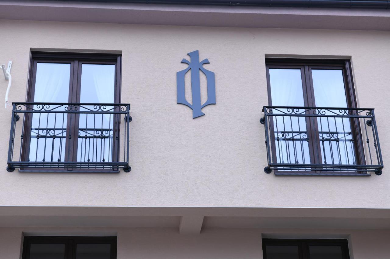 Apartman Filip Novi Pazar Bagian luar foto